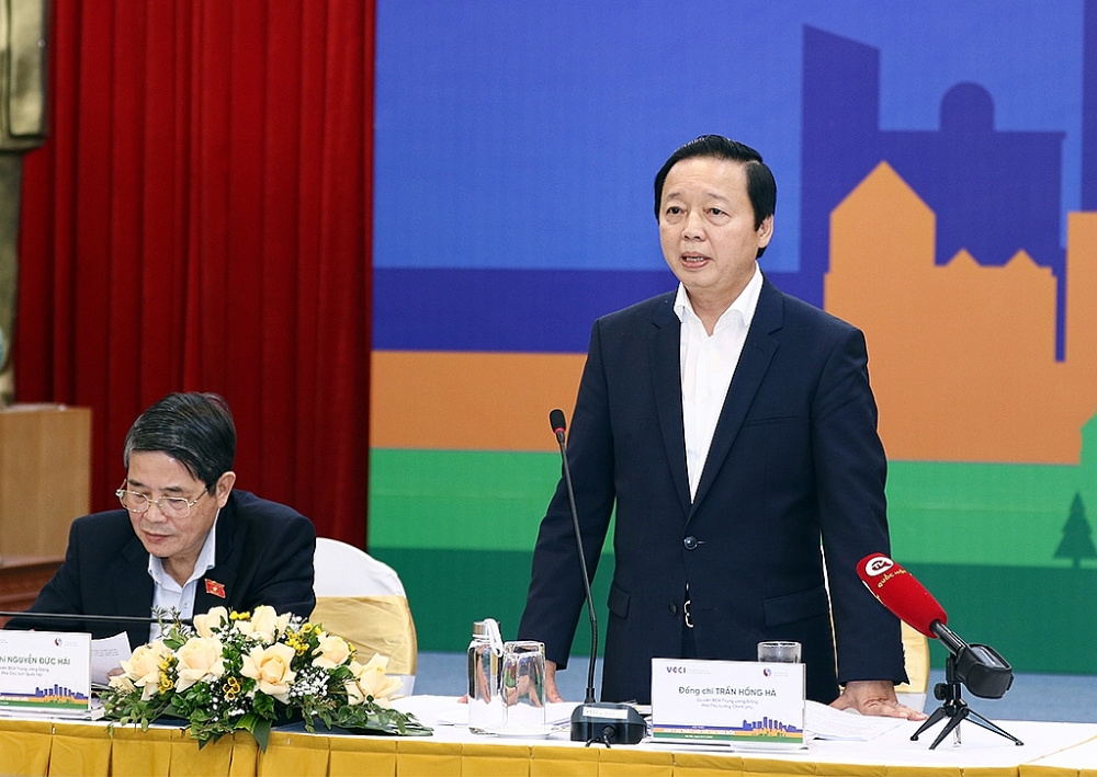 Phó Thủ tướng Trần Hồng Hà phát biểu tại hội thảo. Ảnh: VGP
