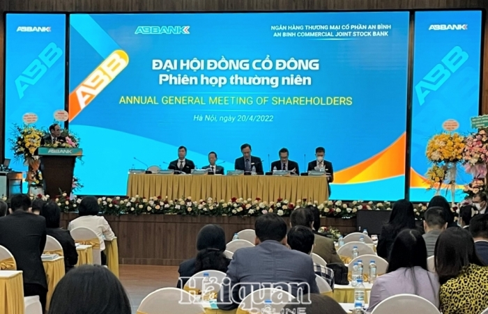 ABBank lên kế hoạch chuyển sàn giao dịch, tăng vốn điều lệ