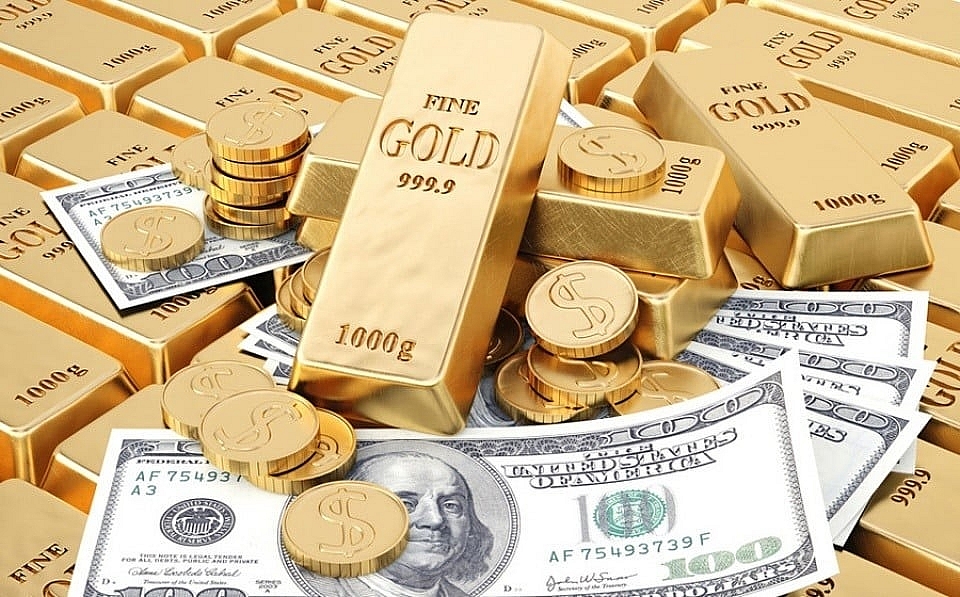 Giá vàng tăng trong khi giá USD cũng tăng.