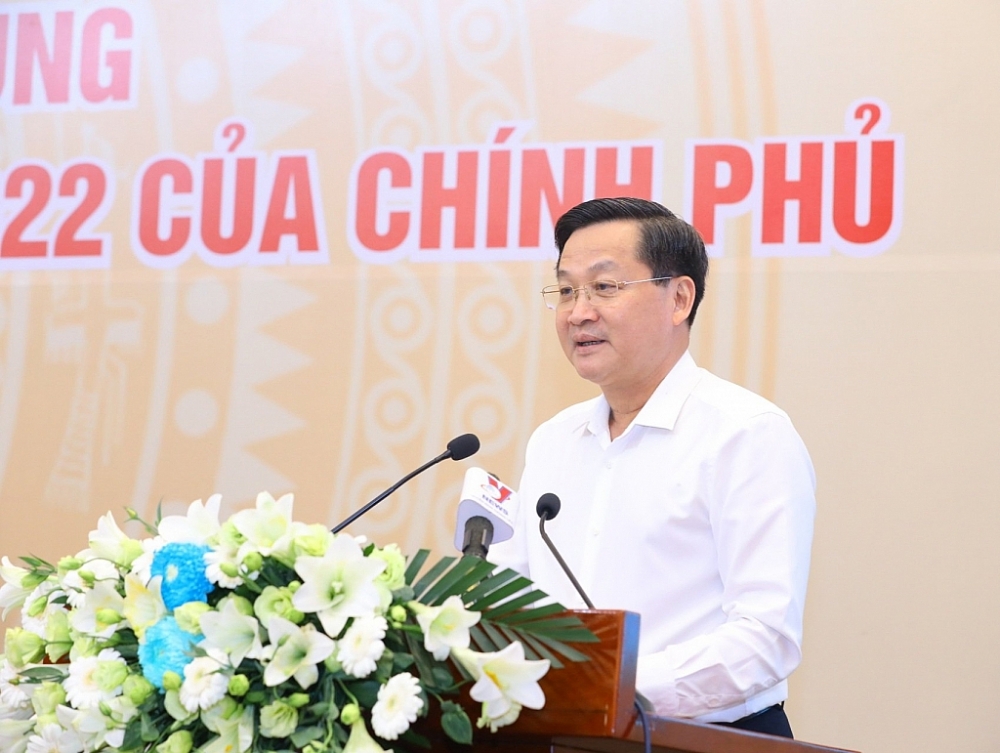 Phó Thủ tướng Lê Minh Khái phát biểu chỉ đạo tại hội nghị.