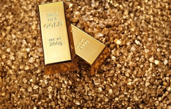 Giá vàng trong nước giảm, vàng thế giới vẫn ở mức cao