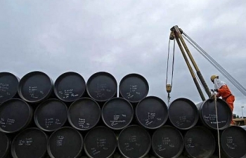 Từ 1/11, thuế nhập khẩu dầu mỏ thô giảm còn 0%