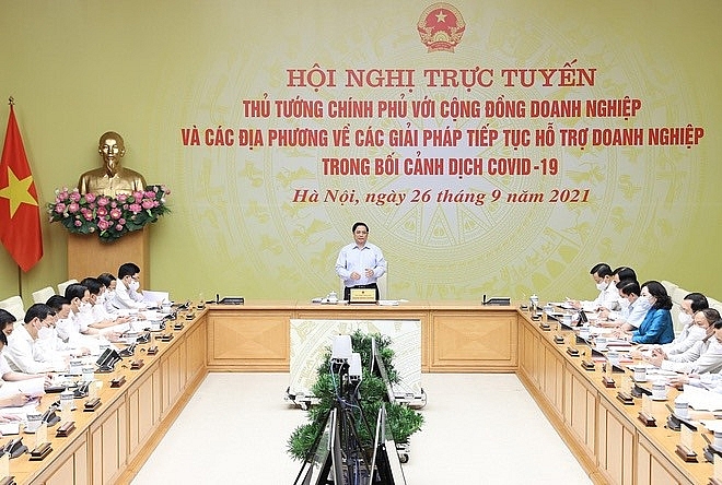 Thủ tướng cho biết, Chính phủ đang chỉ đạo xây dựng kịch bản thích ứng an toàn, linh hoạt, kiểm soát có hiệu quả dịch bệnh.