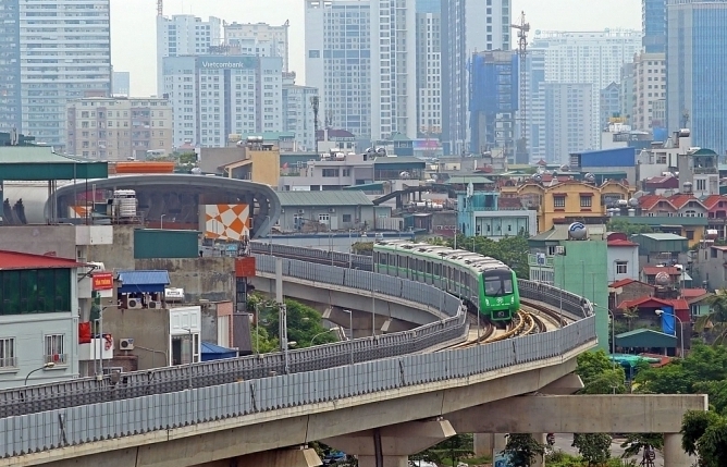 Lập Hội đồng thẩm định Báo cáo NCTKT Dự án đường sắt đô thị Hà Nội tuyến số 5