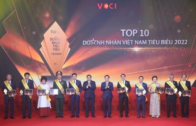 Thủ tướng đề nghị doanh nhân Việt Nam trau dồi bản lĩnh, đạo đức kinh doanh
