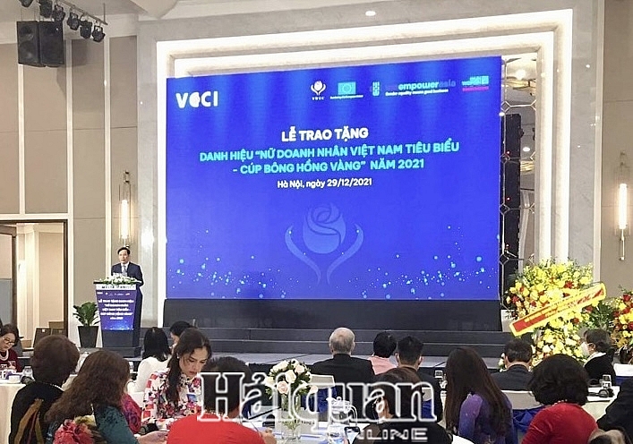 Chủ tịch VCCI Phạm Tấn Công phát biểu lại buổi lễ. Ảnh: H.Dịu