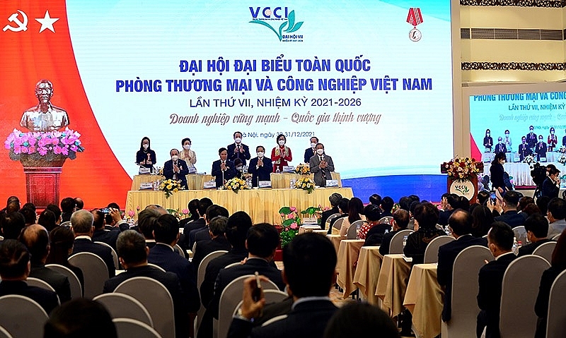 Thủ tướng Phạm Minh Chính và các đại biểu tham dự Đại hội đại biểu toàn quốc VCCI.