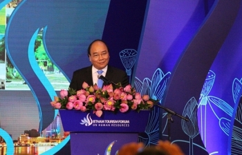 Thủ tướng: “Con người, cơ sở hạ tầng, chiến lược” là yếu tố  đưa du lịch thành ngành kinh tế mũi nhọn