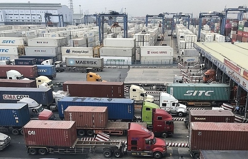Cước vận tải container tăng vọt do căng thẳng tại Biển Đỏ, Bộ Giao thông vận tải chỉ đạo khẩn