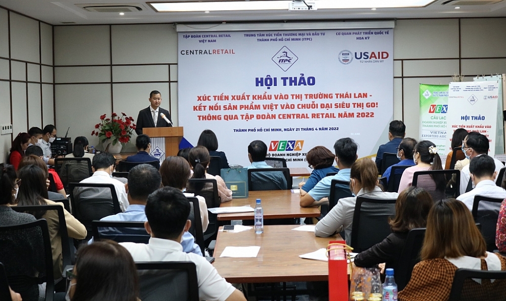 Đông đảo doanh nghiệp tham dự Hội thảo xúc tiến đầu tư vào thị trường Thái Lan. Ảnh: T.D
