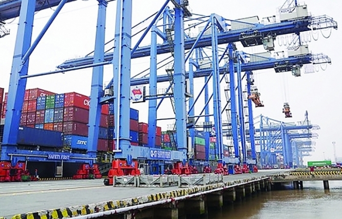 TPHCM điều chỉnh mức thu phí hạ tầng cảng biển từ ngày 1/8