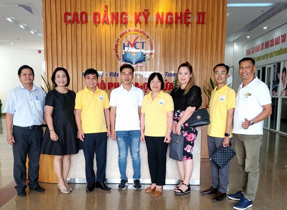 Nhà trường, doanh nghiệp liên kết chuyển đổi số