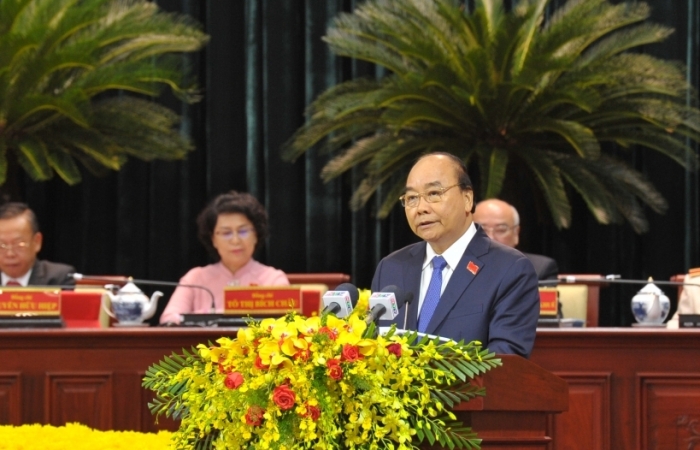 Thủ tướng Nguyễn Xuân Phúc: TPHCM cần tiếp tục giữ vững vai trò đầu tàu kinh tế của cả nước