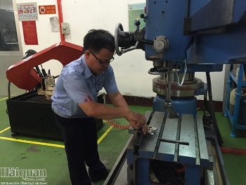 Đơn đặt hàng của ngành sản xuất Việt Nam tăng 40 tháng liên tiếp