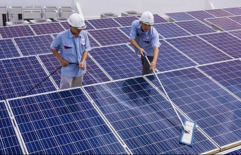 Lắp đặt hệ thống điện mặt trời áp mái được giảm giá, ưu đãi lãi suất