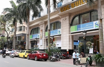 Standard Chartered tăng vốn, củng cố cam kết với thị trường Việt Nam