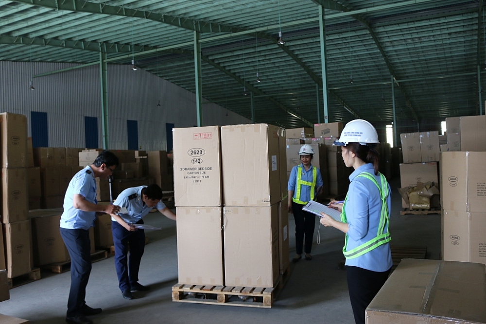 Hàng hóa thuê doanh nghiệp chế xuất gia công nhập lại nội địa tính thuế thế nào? hang hoa thue doanh nghiep che xuat gia cong nhap lai noi dia tinh thue the nao