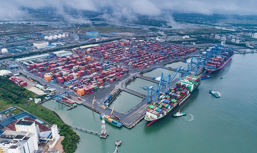 Tàu container cập cảng Quốc tế Tân Cảng - Cái Mép