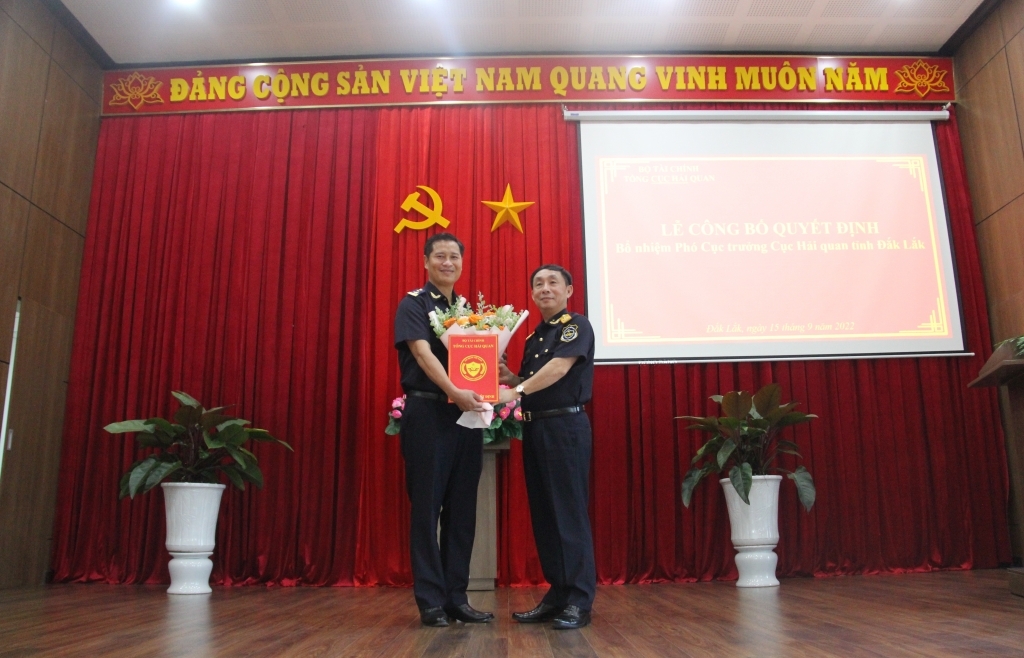 Ông Đỗ Việt Toàn được bổ nhiệm giữ chức Phó cục trưởng Cục Hải quan Đắk Lắk