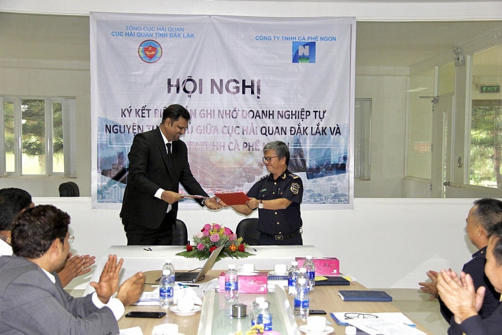 Hải quan Đắk Lắk thí điểm hỗ trợ, khuyến khích doanh nghiệp tự nguyện tuân thủ pháp luật hải quan