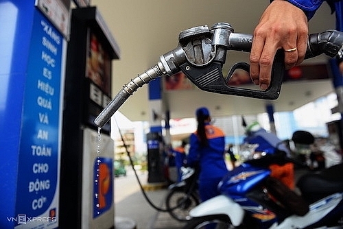 Chi đậm Quỹ Bình ổn, giá xăng dầu vẫn tăng mạnh