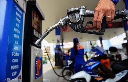 Chi đậm Quỹ Bình ổn, giá xăng dầu vẫn tăng mạnh