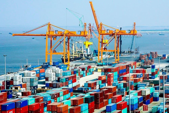 Kiến nghị không thu phí hạ tầng cảng biển trong giai đoạn doanh nghiệp gặp nhiều khó khăn