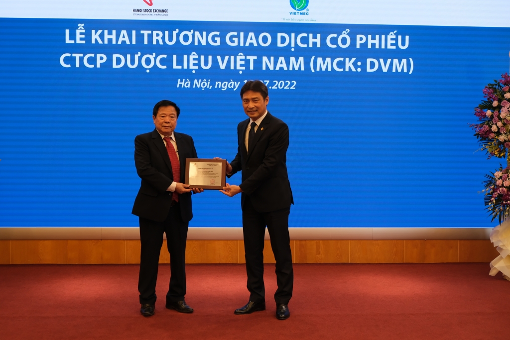 35,65 triệu cổ phiếu CTCP Dược liệu Việt Nam chính thức niêm yết trên HNX