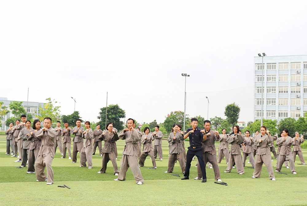 Hình ảnh tập luyện của học viên Trường Hải quan Việt Nam