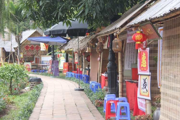 Hà Nội: Phố ông đồ tấp nập những ngày giáp Tết ha noi pho ong do tap nap nhung ngay giap tet