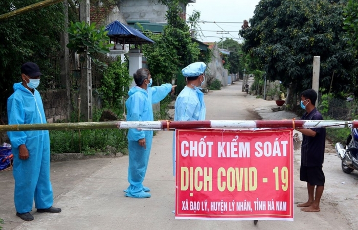 Thứ trưởng Bộ Y tế: Không cấm chuyên gia nước ngoài vào Việt Nam