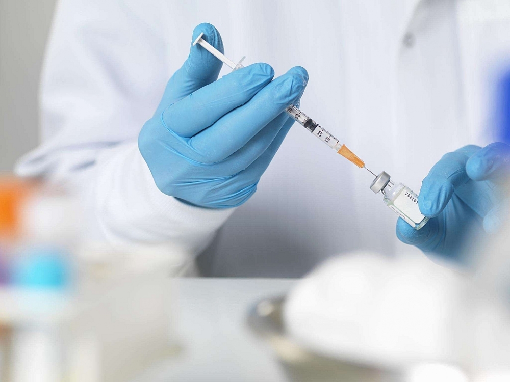 Người dân tập trung xét nghiệm, tiêm vắc xin sẽ có nguy cơ trở thành ổ dịch bệnh tập trung