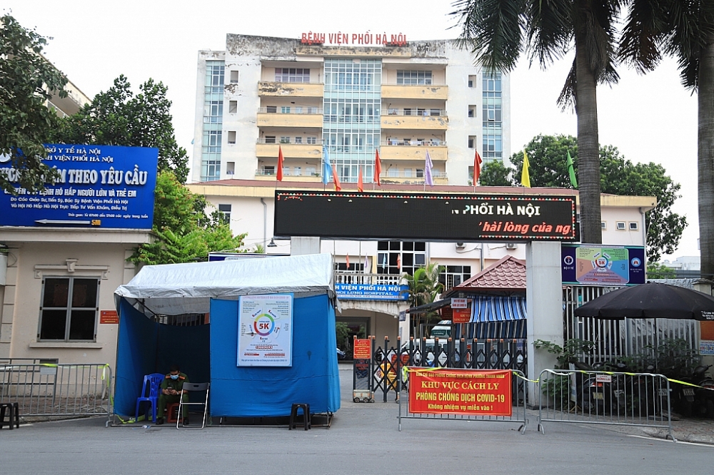 Bệnh viện Xanh Pôn, Thanh Nhàn, Đức Giang tiếp tục khám, chữa bệnh cho bệnh nhân Bệnh viện Phổi Hà Nội