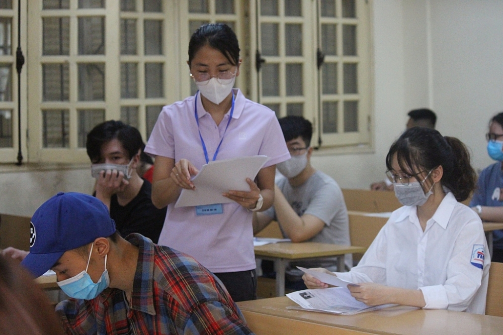 Đại học Ngoại thương, Học viện Ngân hàng công bố mức điểm sàn