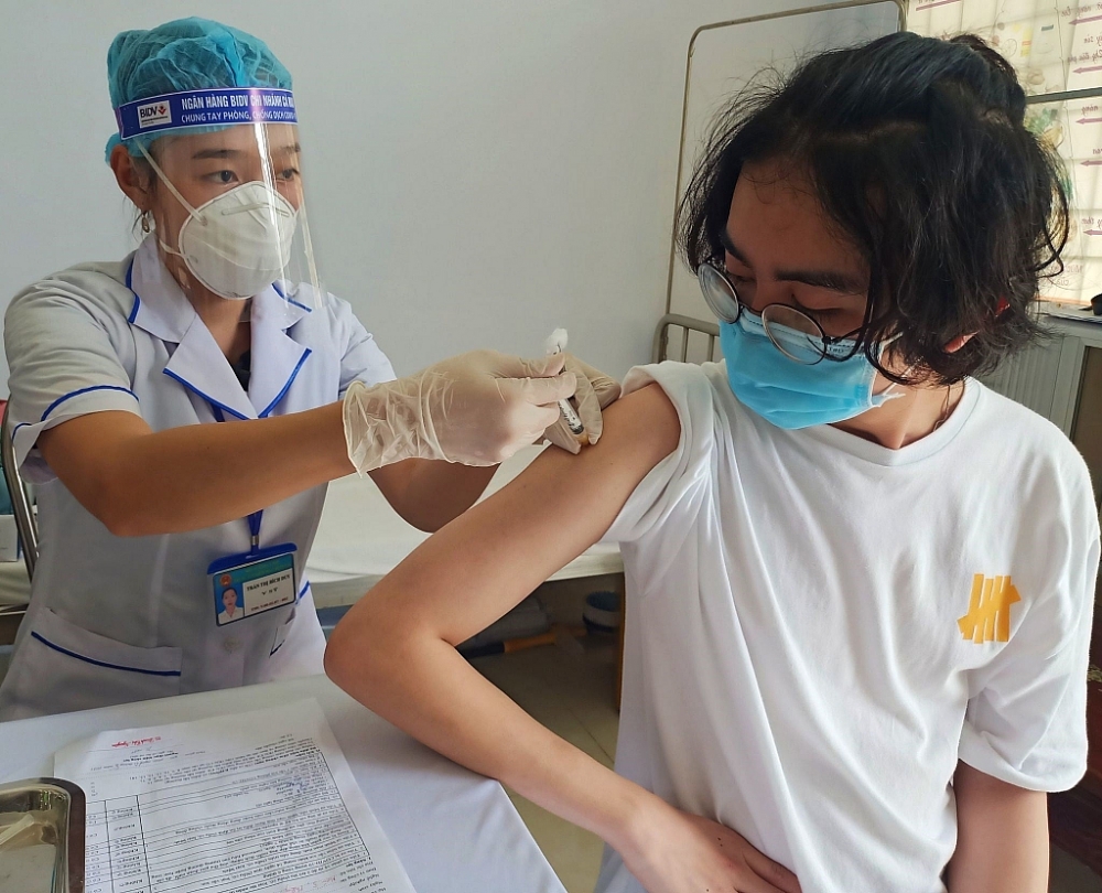 Nhiều địa phương có tốc độ tiêm vắc xin Covid-19 chậm