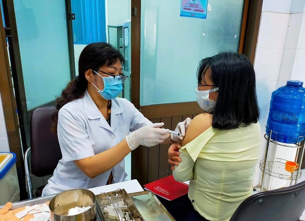 Việt Nam đã tiếp nhận 24 triệu liều vắc xin phòng Covid-19