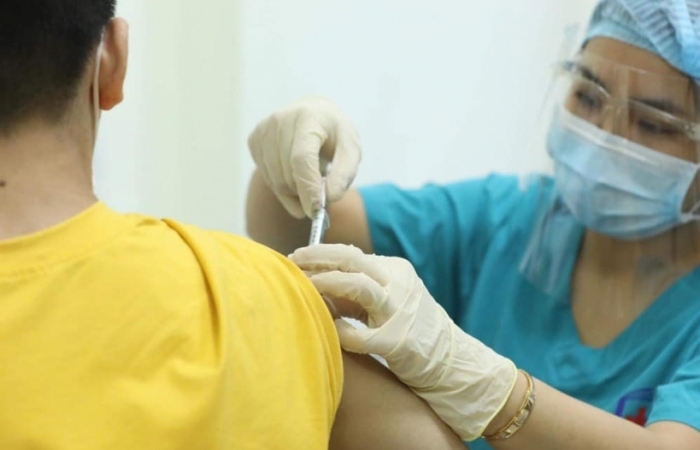 Địa phương nào chậm tiêm, Bộ Y tế sẽ điều chuyển vắc xin cho nơi khác