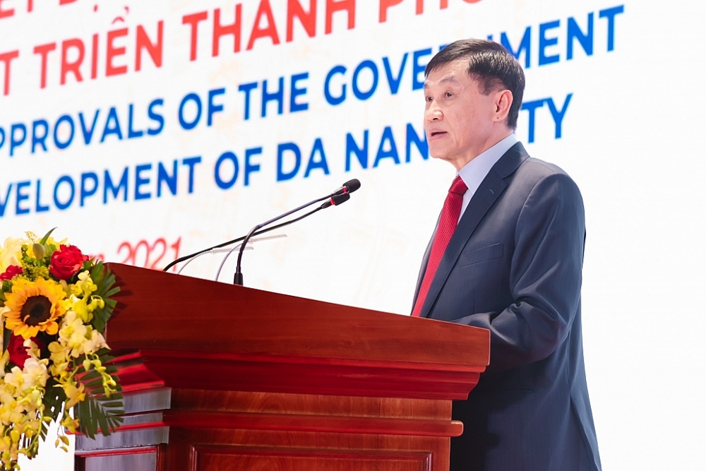 Ông Johnathan Hạnh Nguyễn ký kết tài trợ đề án Trung tâm tài chính quy mô quốc tế với Đà Nẵng