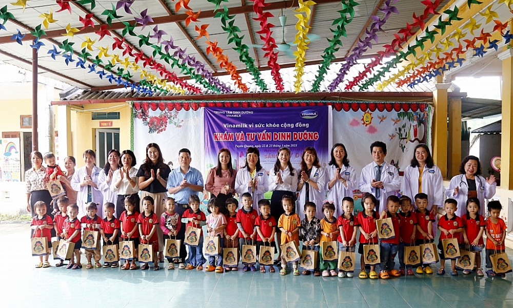 2.600 trẻ em mầm non Tuyên Quang được Vinamilk khám sức khỏe và tư vấn dinh dưỡng