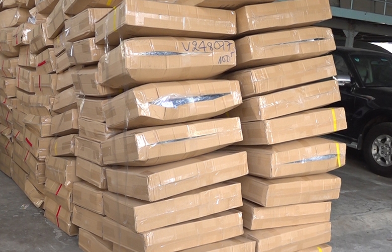 Bắt xe tải chở trên 200 thùng nệm ngoại nhập không chứng từ