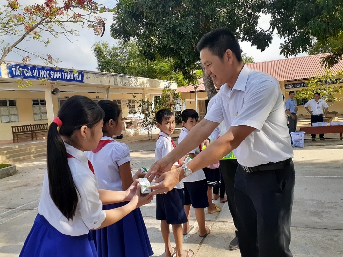 Gần 55.000 trẻ em Trà Vinh được thụ hưởng Chương trình sữa học đường