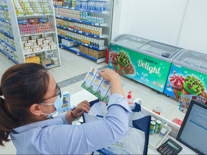 "Giấc mơ sữa Việt"- Giải pháp mua sữa siêu tiện lợi mùa giãn cách