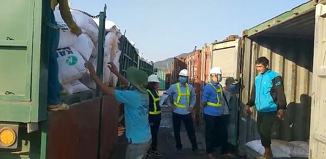 Thêm giải pháp vận chuyển container giảm chi phí cho doanh nghiệp