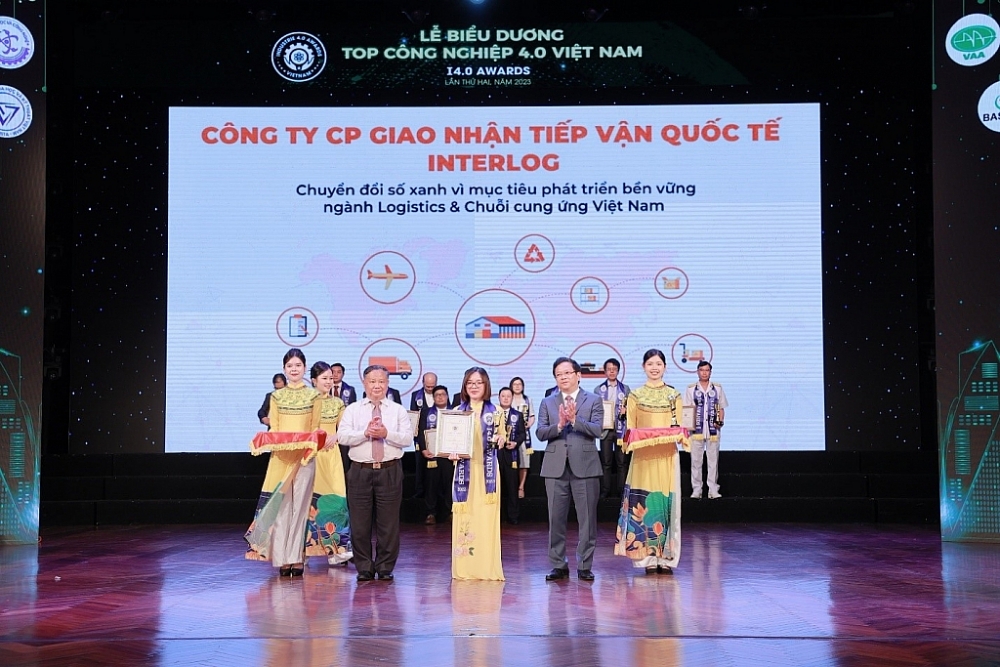 Công ty InterLOG lần đầu được vinh danh Top Doanh nghiệp 4.0 Việt Nam 2023