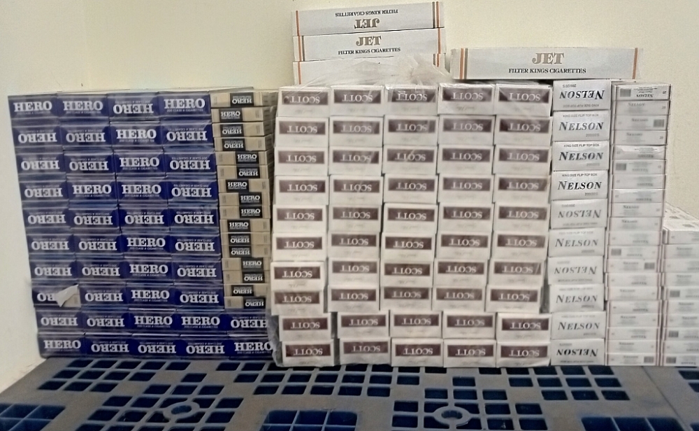 Hải quan cửa khẩu Thường Phước phối hợp bắt trên 1.700 bao thuốc lá lậu