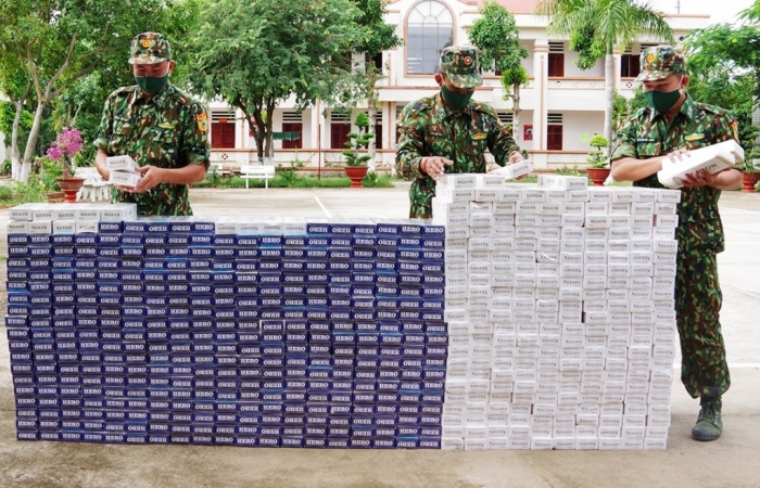 Vác 6.000 bao thuốc lá lậu từ Campuchia về Việt Nam