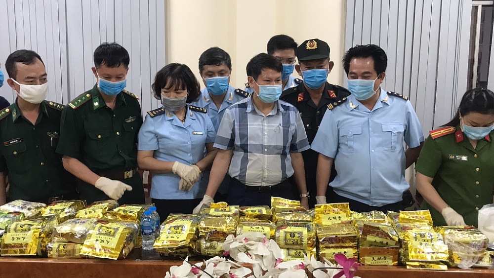 Vạch trần thủ đoạn vận chuyển ma tuý từ Campuchia về Việt Nam vach tran thu doan van chuyen ma tuy tu campuchia ve viet nam