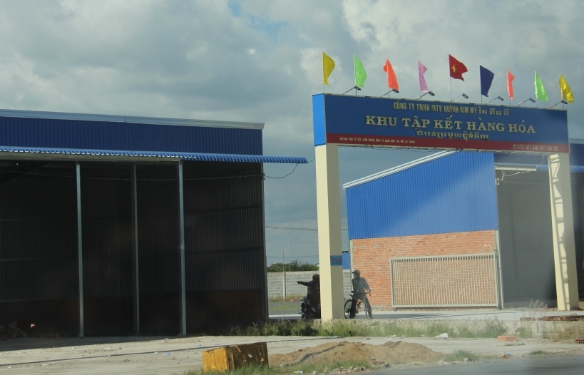 Quản lý chặt chẽ hàng hóa XNK qua cửa khẩu Khánh Bình
