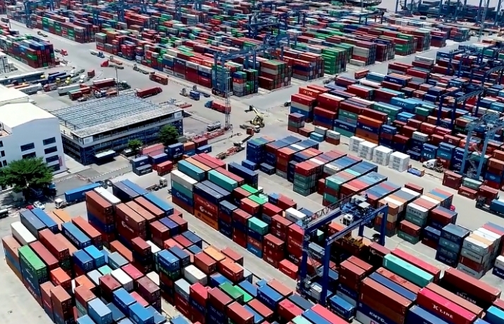Chuyển hàng về cảng Cát Lái, doanh nghiệp phải cam kết nhận hàng trong vòng 48 giờ