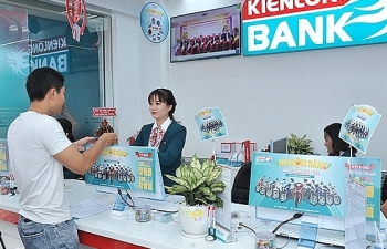 Kienlongbank khuyến mại tiền tỷ cho khách hàng gửi tiền